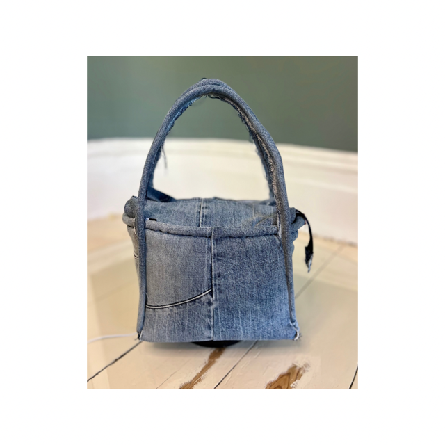Bank Bag 004